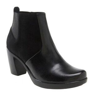 DANSKO Tiffany Nappa Suede Chelsea Ankle Boots 40 10.5 Block Heel Pull On Black